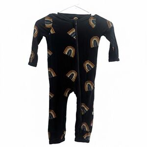 Kyte BABY Black Footie with Multicolor Rainbow Patterns
